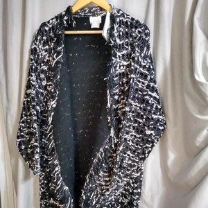 FoxieDox black and white duster cardigan sweater NWT Size Large